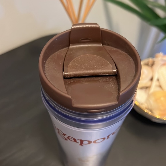 Starbucks Global Icon Series Insulated Travel Tumbler / Mug 12 oz - Singapore - Picture 4 of 6